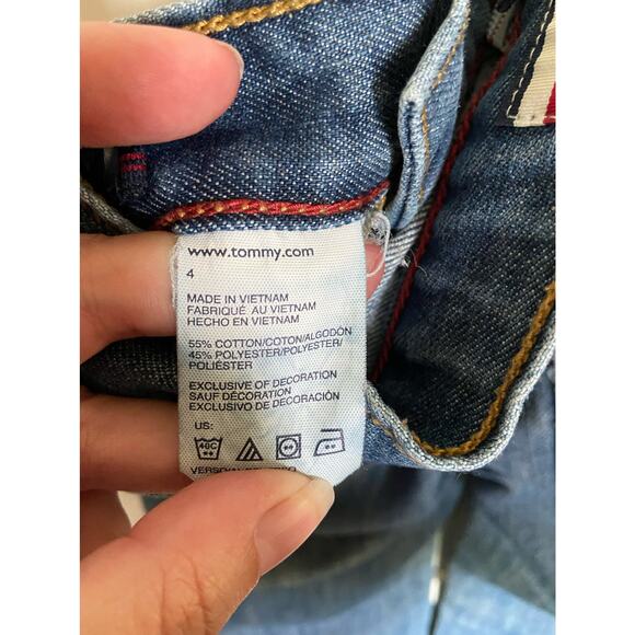 Tommy Hilfiger Boys Jeans Size 4 Blue Denim Distressed Cotton Blend Snap Pockets - Picture 4 of 8